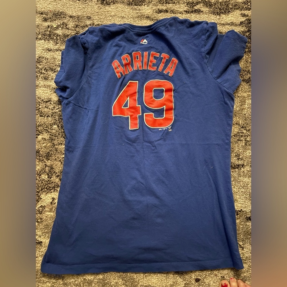 Women’s Chicago Cubs Arrieta 49 Blue T-Shirt with Bear Logo XL - Picture 2 of 2